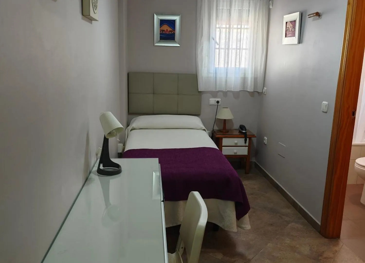 Hotel Miraya Beach Torre Del Mar 2*,