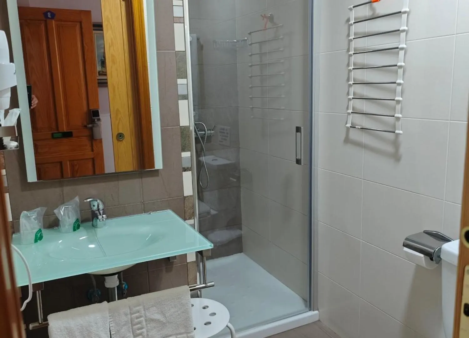 **  Hotel Miraya Beach Torre Del Mar Spain