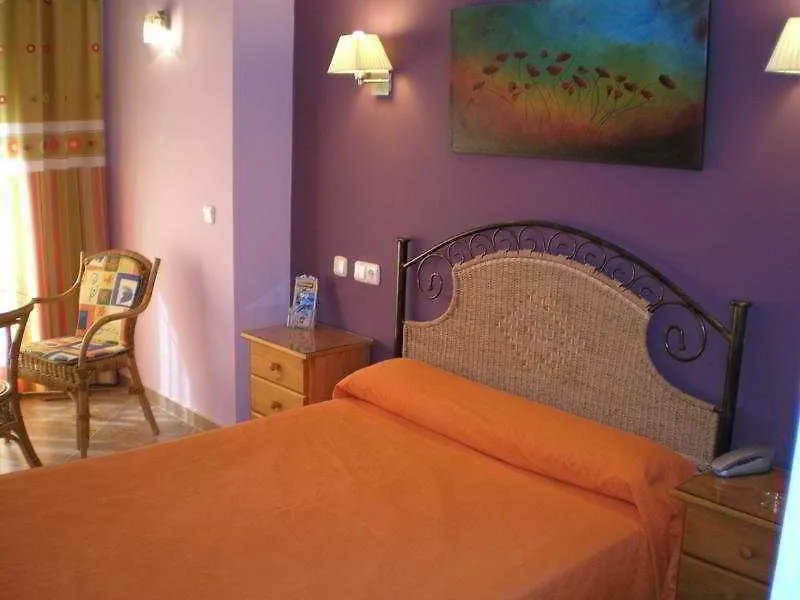 Hotel Miraya Beach Torre Del Mar 2*,  Spain